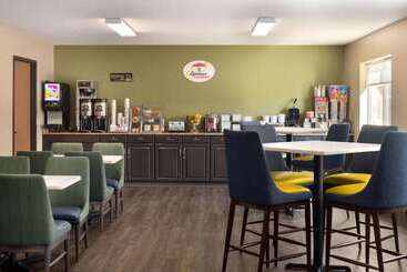 مُتل Super 8 By Wyndham Sioux Falls