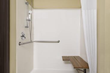 مُتل Super 8 By Wyndham Sioux Falls