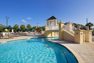 Sheraton Broadway Resort Villas