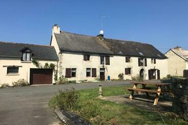 住宿加早餐  La Charbonniére