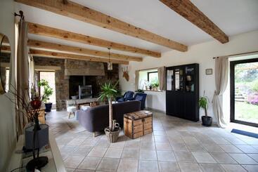 پانسیون La Maison Kérès