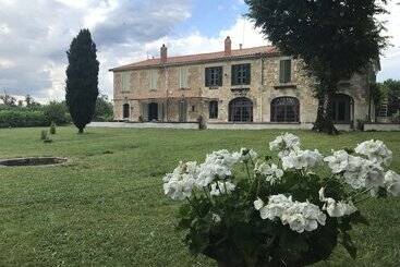 پانسیون Villa 2 Pas Sages