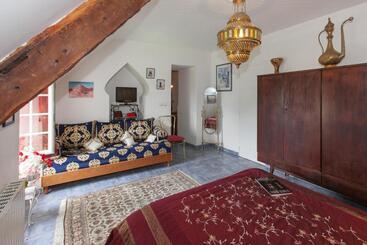 تختخواب و صبحانه Chambres D Hotes  Les Palmiers