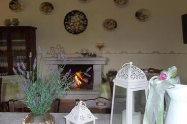 هتل روستایی Agriturismo La Petrosa