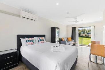 Lemon Tree Passage Motel