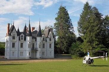 تختخواب و صبحانه Château De La Motte