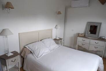 تختخواب و صبحانه Le Clos Verlaine