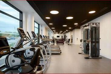 هتل Hyatt House Paris Charles De Gaulle Airport