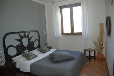 هتل روستایی Agriturismo Vecchia Monta