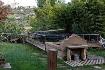هتل روستایی Agriturismo Vecchia Monta