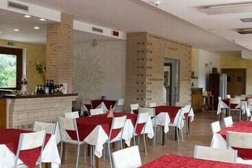 هتل روستایی Agriturismo Vecchia Monta