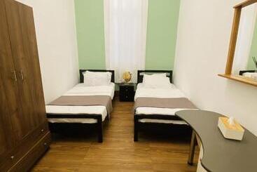 پانسیون City Hostel Dormitory