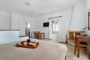 پانسیون Guesthouse Niriides