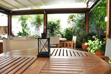 پانسیون Guesthouse Niriides