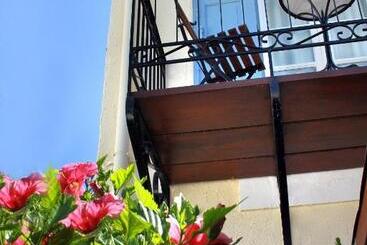 پانسیون Guesthouse Niriides