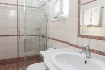 پانسیون Guesthouse Niriides