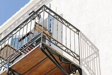 پانسیون Guesthouse Niriides