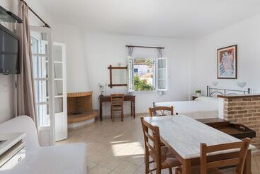 پانسیون Guesthouse Niriides