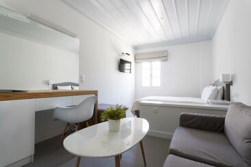Guesthouse Niriides - Spetses