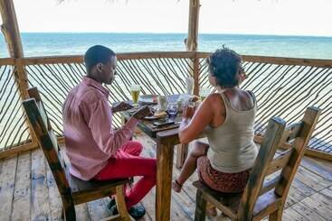 تختخواب و صبحانه Kuwa Zanzibar