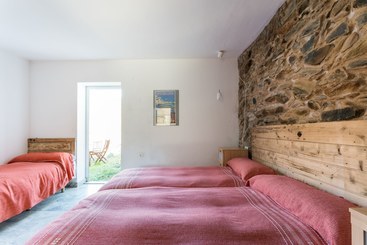 Casa De Las Letrinas Bajas