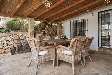 هتل Casa Rural Cómpeta Piscina Barbacoa Y Vista