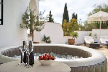هتل Casa Rural Cómpeta Piscina Barbacoa Y Vista
