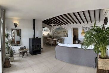 هتل Casa Rural Cómpeta Piscina Barbacoa Y Vista