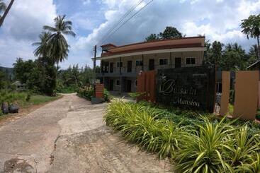 هتل Bussarin Mansion