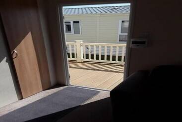 هتل Camber Sands