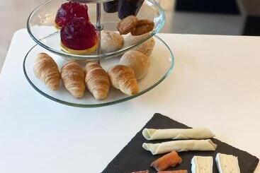 هتل Estoril Luxury Suites & Spa