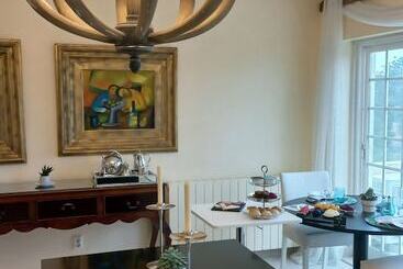 هتل Estoril Luxury Suites & Spa