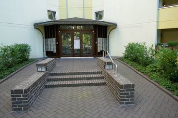 فندق Gästehaus Schröder Walldorf 5