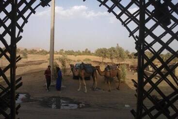 هتل Merzouga Online Camp