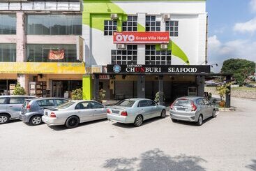 هتل Oyo 89844 Green Villa