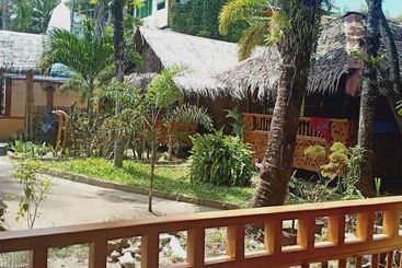 هتل The Orchids Private Villa
