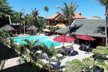 Slam S Garden Dive Resort