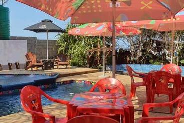Общежитие Mozbevok Coconut View Resort
