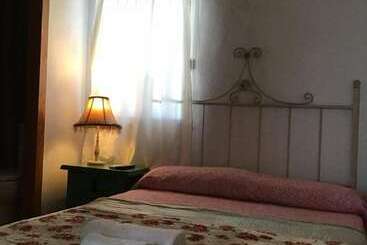 هاستل Rocio Rooms