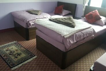 تختخواب و صبحانه Bnb Royal Tourist House