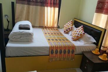 تختخواب و صبحانه Bnb Royal Tourist House