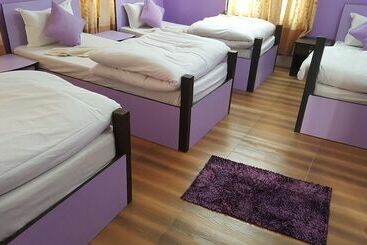 تختخواب و صبحانه Bnb Royal Tourist House