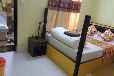 تختخواب و صبحانه Bnb Royal Tourist House