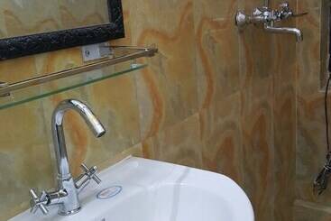 تختخواب و صبحانه Bnb Royal Tourist House