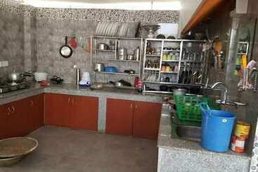 تختخواب و صبحانه Bnb Royal Tourist House