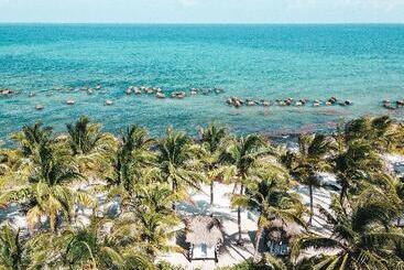 هتل El Dorado Seaside Palms, Catamarán, Cenote & More Inclusive