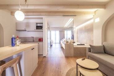 هتل Fil Suites