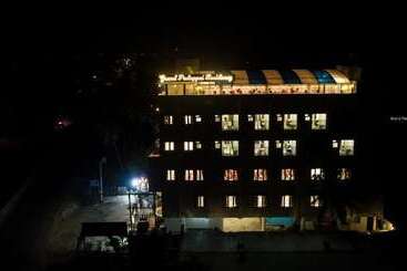 هتل Grand Padappai Residency   Gpr