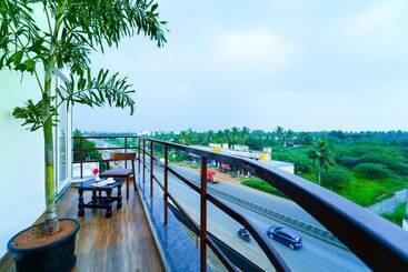 هتل Grand Padappai Residency   Gpr