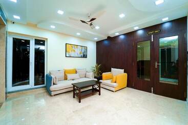 هتل Grand Padappai Residency   Gpr